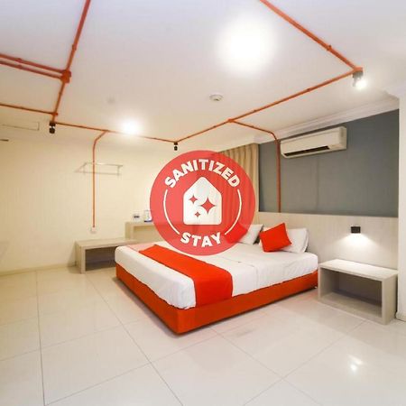 Oyo 727 Hotel Rafflesia Kota Kinabalu Exterior foto