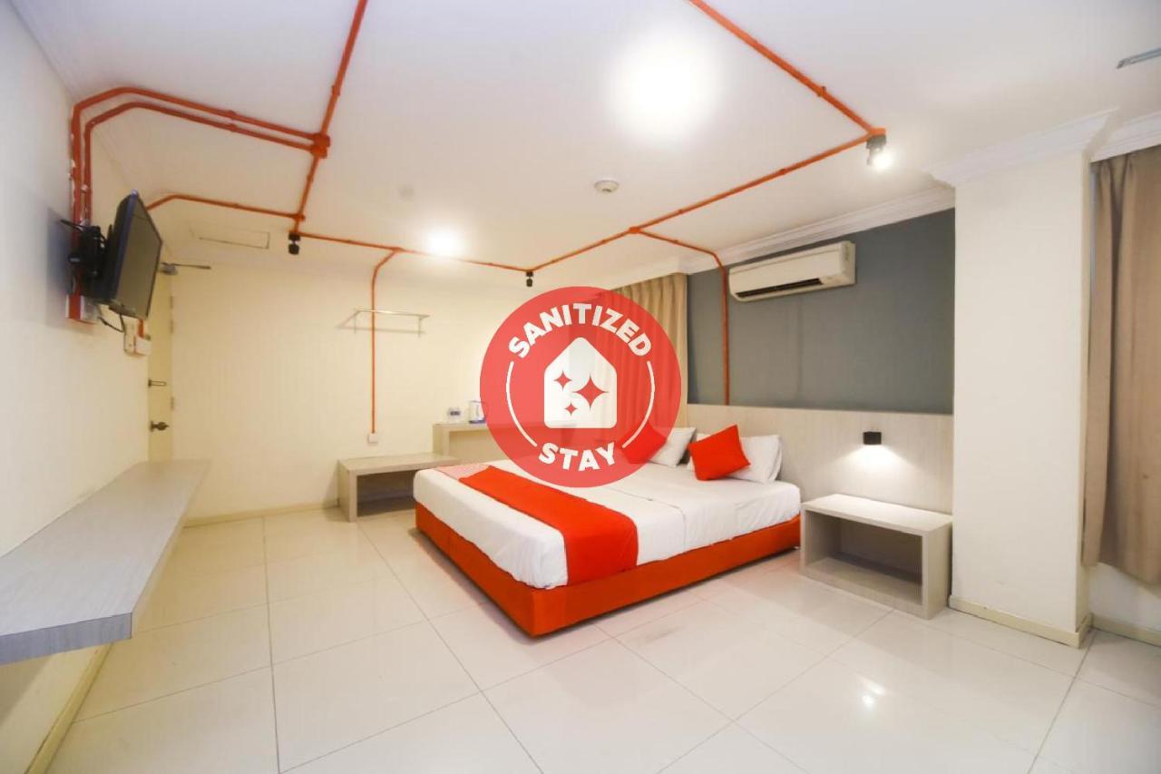 Oyo 727 Hotel Rafflesia Kota Kinabalu Exterior foto